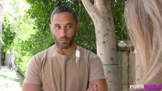 Пристал к дочке соседа и раздолбал анал членом